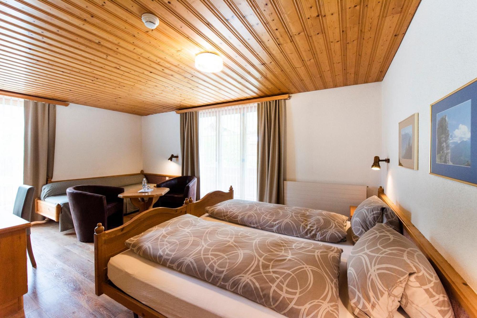Hotel Brienzerburli Brienz  Exteriér fotografie