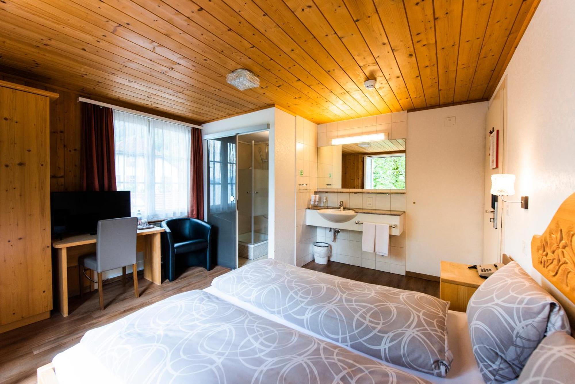 Hotel Brienzerburli Brienz  Exteriér fotografie